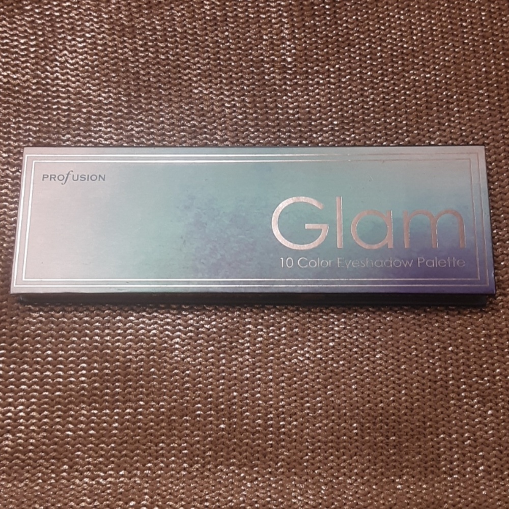 Profusion Glam 10 Color Eyeshadow